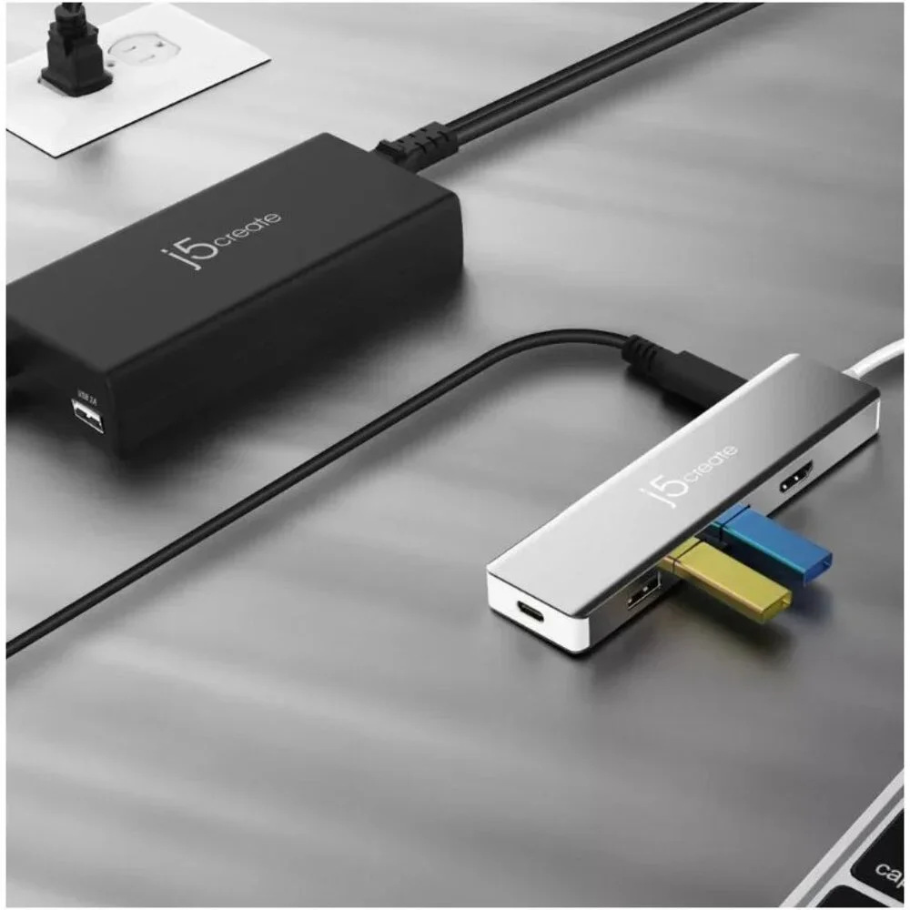 j5create 100W PD USB C Super Charger With USB A Port Black